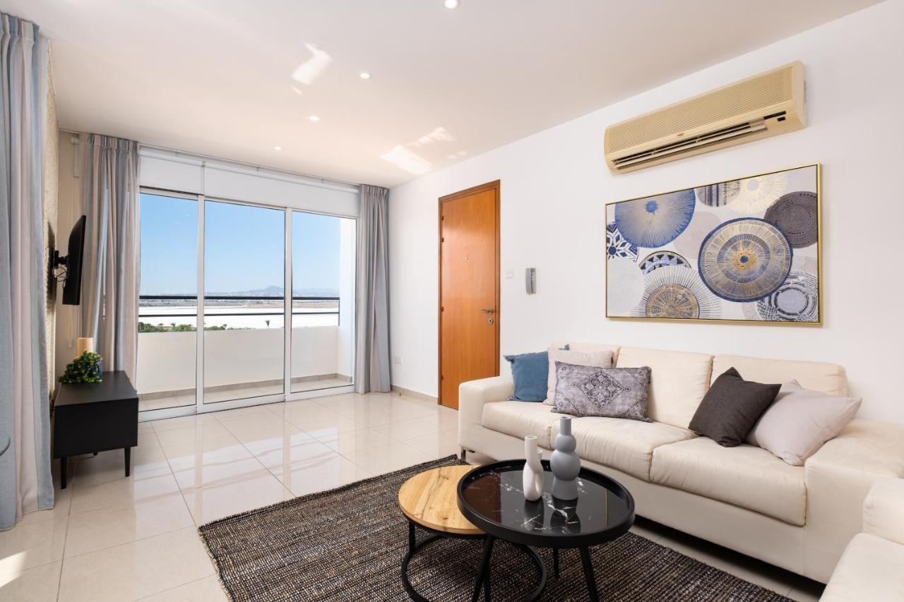 The Saline Views Makenzy Apartment Larnaca Exterior photo